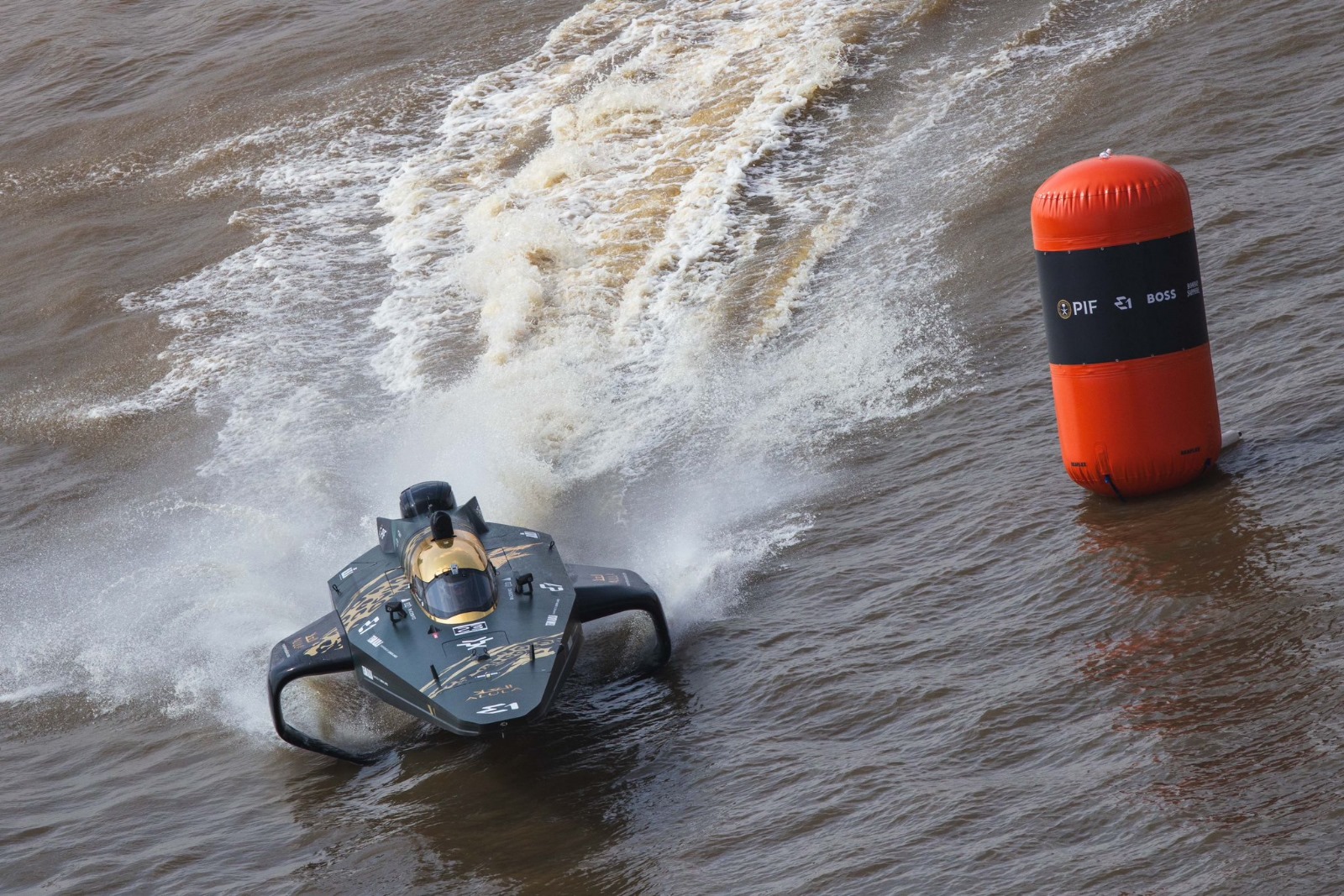 André Solvang in Lagos for the E1 World Championship