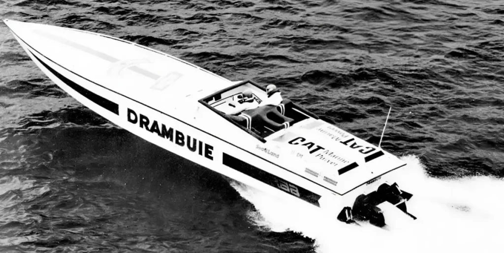 When Chuck Norris Became a World Powerboat Champion