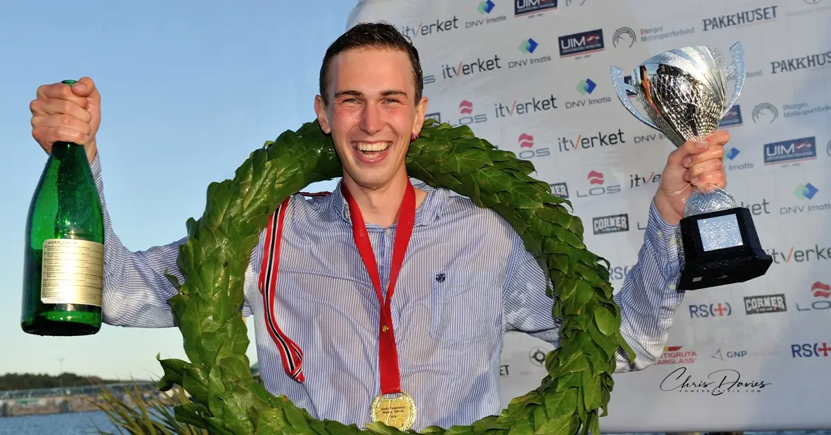 Anton Modin celebrates winning the 2022 UIM Class 3A Offshore World Championship in Larvik, Norway. Photo: Chris Davies