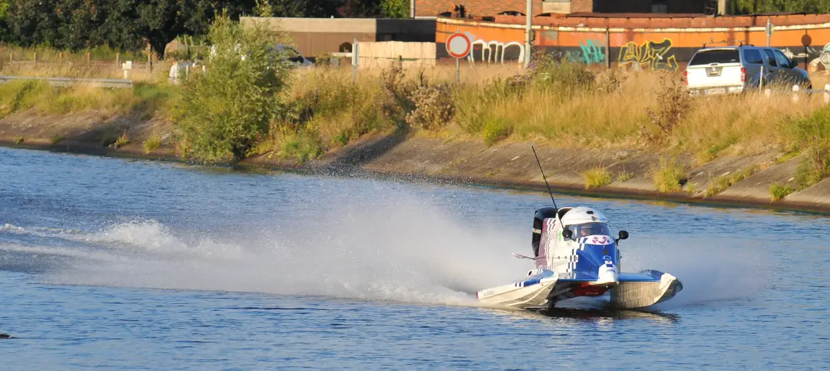 Formula 60 Electric Championship F4 boat with Molabo ARIES electric propulsion