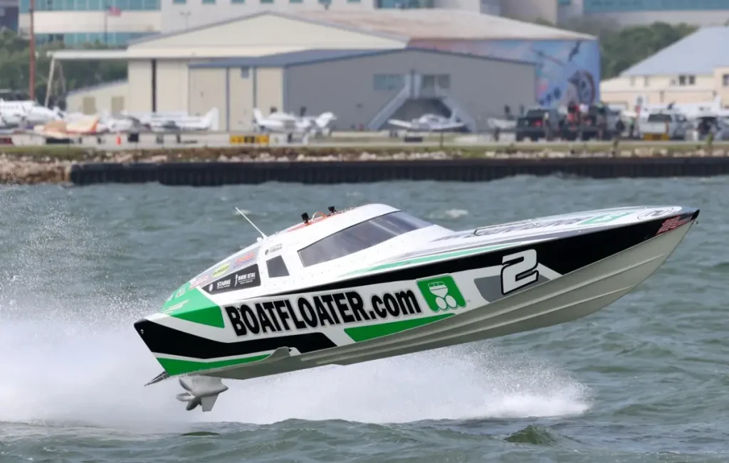 Action from the IHRA Offshore St. Pete Powerboat Grand Prix - the series' first event and Tommy Thomassie's final race as EVP and Director of Powerboating