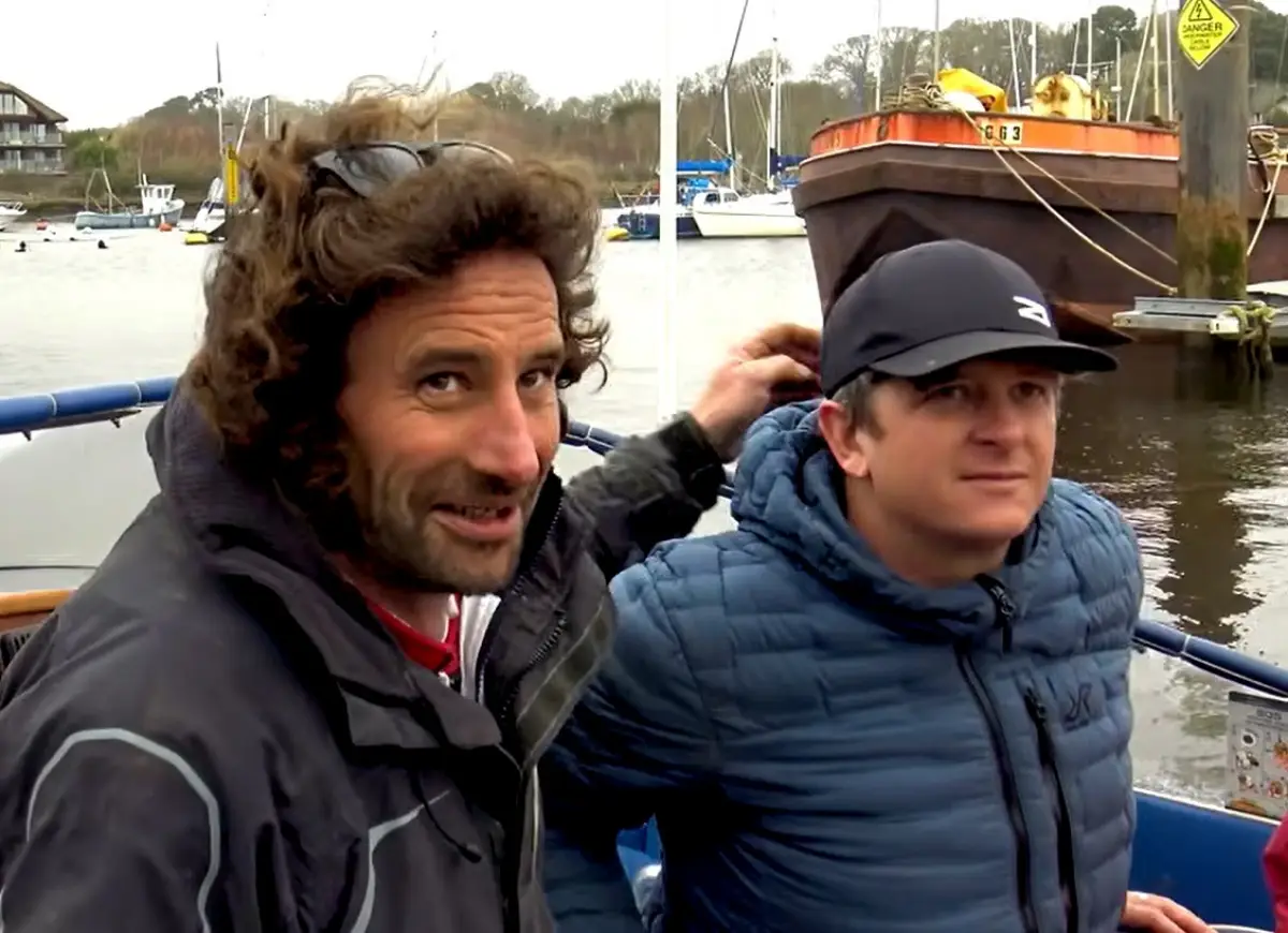 Peter Bonham Christie and Bligh Julius, Apache 555 offshore powerboat team