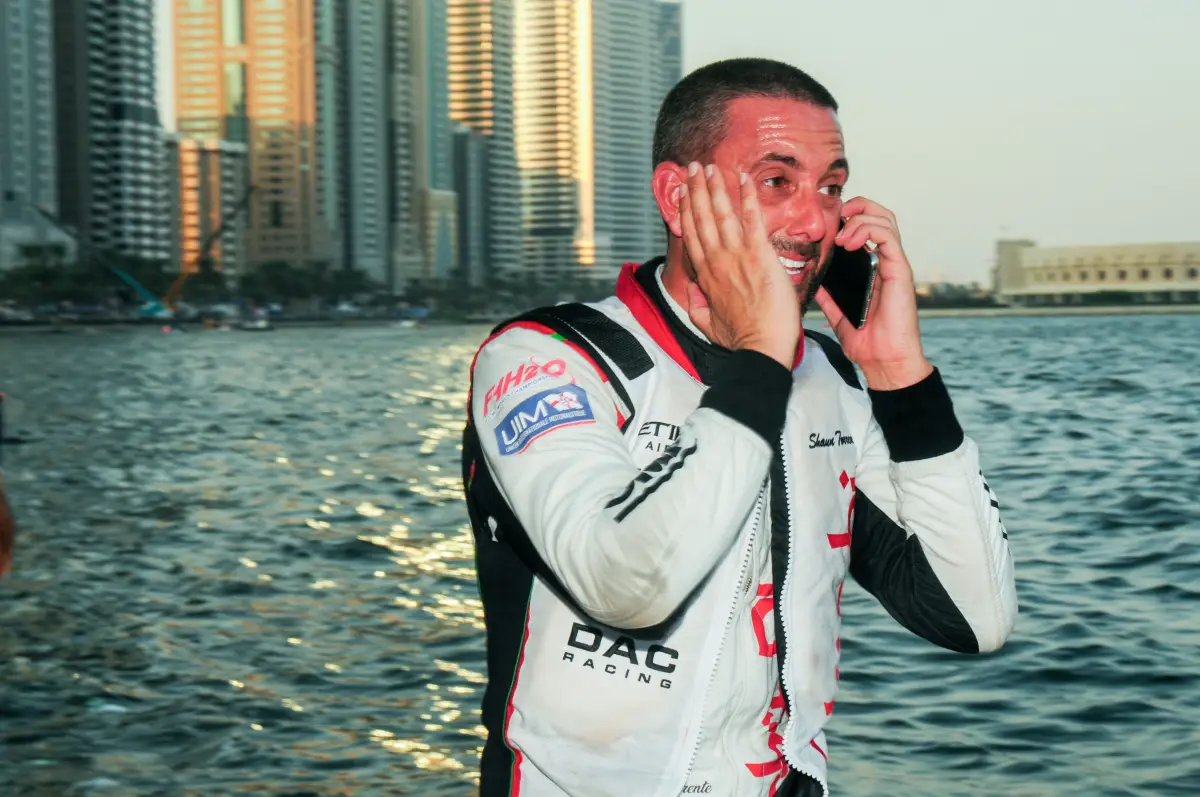 Torrente wins his first F1H2o title