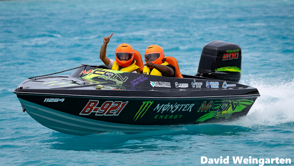 Ryan Resendes and Jahcai Morris in B-921 Moon Racing at Ferry Reach, Bermuda