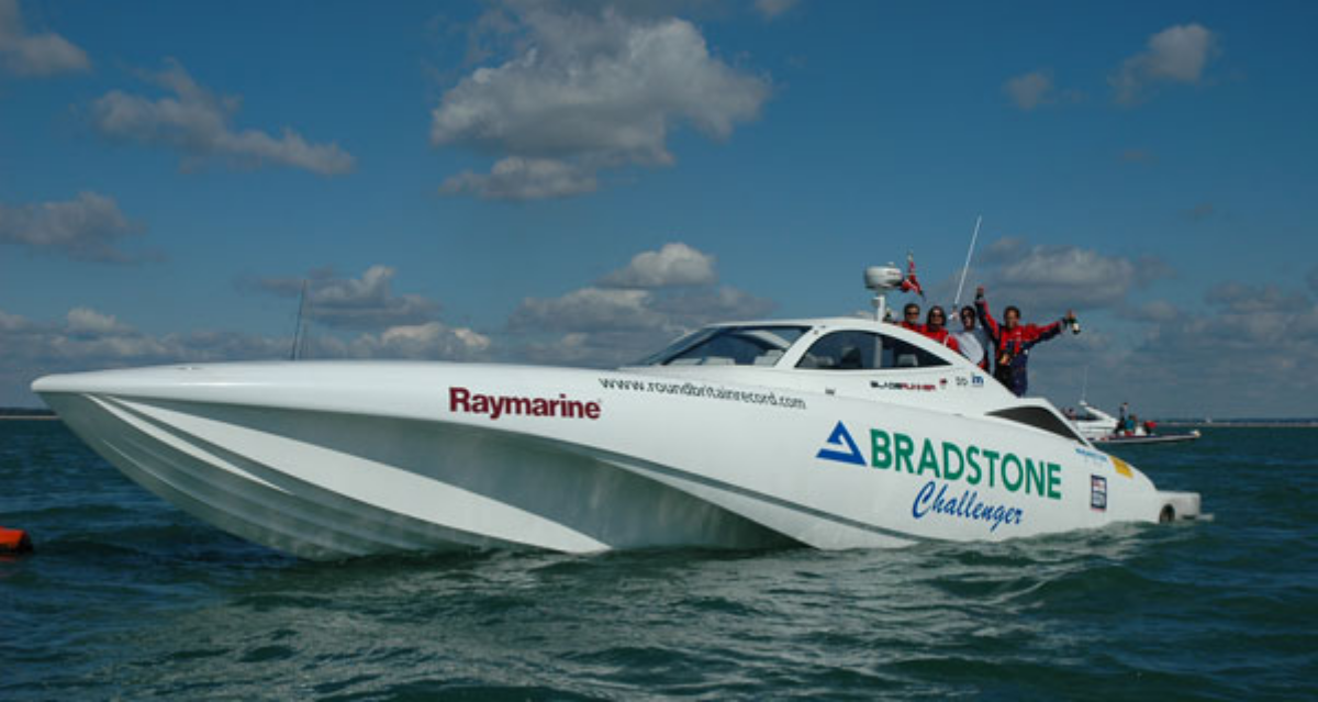 Bradstone Challenger Bladerunner 51 offshore racing powerboat