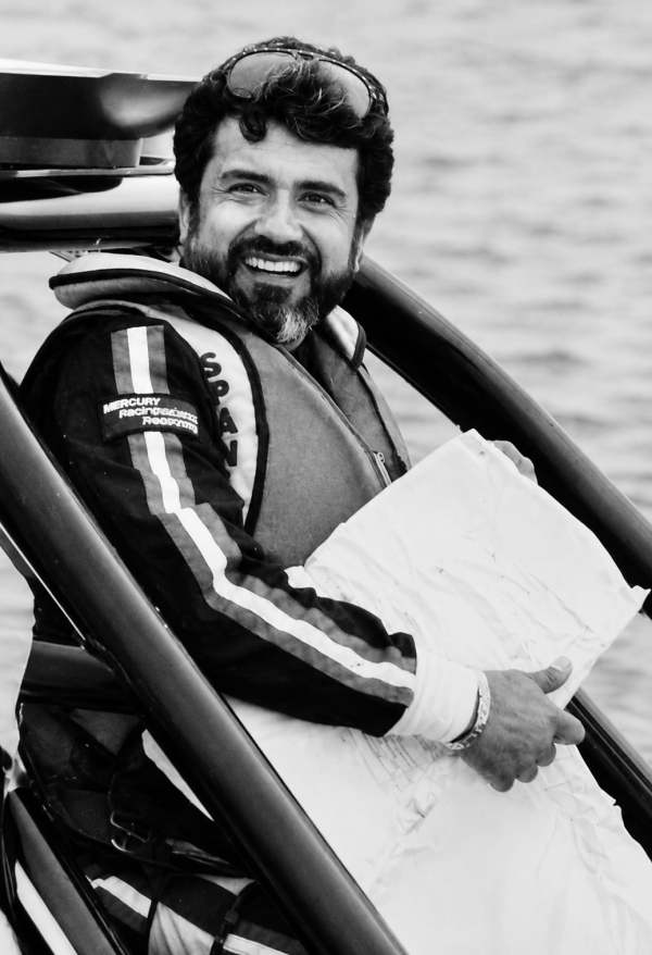 George Morales, offshore powerboat racing champion, mid-1980s