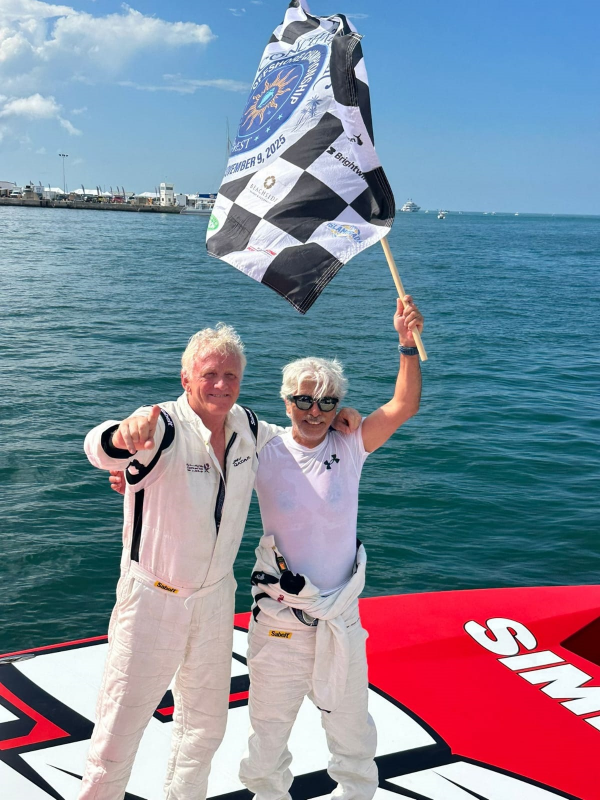 Steve Curtis and Sheikh Hassan bin Jabor Al-Thani in Key West