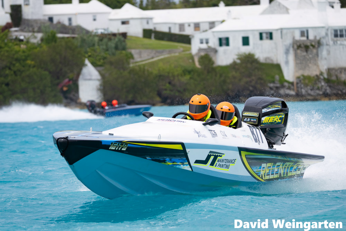 Jody and Tony Carreiro in B77 Relentless racing at Ferry Reach, Bermuda