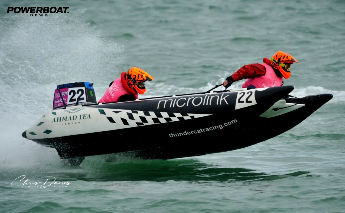 James Tapp racing ThunderCat No. 22 Microlink Ahmad Tea
