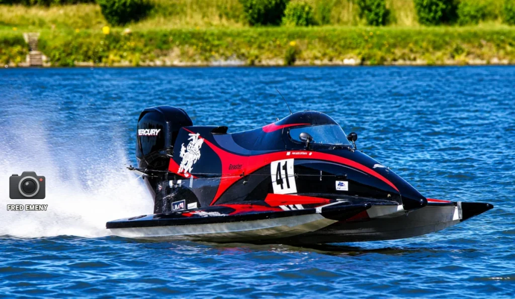 UIM F4