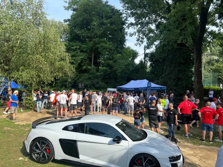 Drivers and crews gather for the Saturday evening briefing at Associazione Motonautica Pavia, 73rd Raid Pavia-Venezia 2026. Photo: Charlie Williams