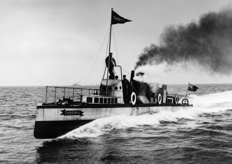 Turbinia at speed at Spithead, 1897 — Charles Parsons' turbine-powered vessel
