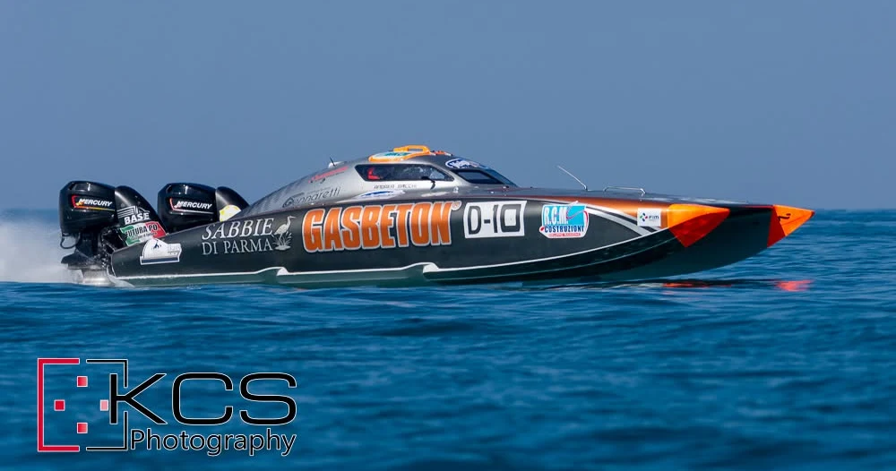Andrea Bacchi and Giovanni Carpitella, D10 Gasbeton, winners of Race 2, UIM Class 3D World Championship, Rodi Garganico, June 21 2026