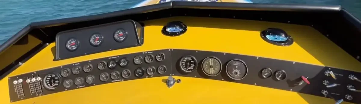 Instrument panel and gauges on Ben Kramer's Apache 47 Hull 001