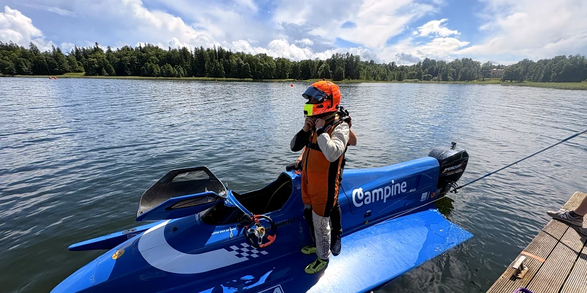 Buby Bertels kitting up ahead of his tunnel hull debut at Lake Alūksne, Latvia