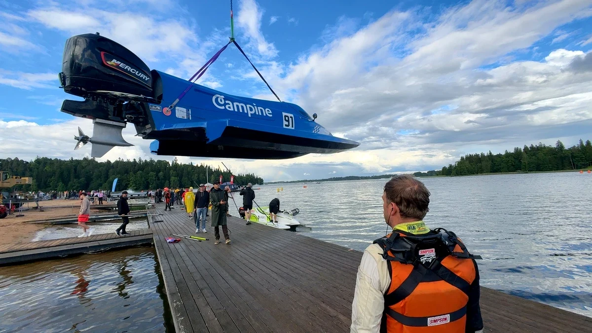 Buby Bertels' number 91 tunnel hull craned into the water at Lake Alūksne
