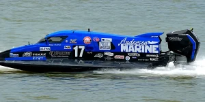 Dylan Anderson at speed in the Anderson Marine number 17 Formula 1 powerboat