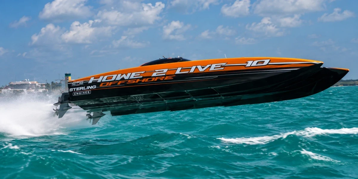 IHRA Offshore 2026 season review, Howe 2 Live catamaran airborne
