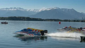 UIM F2 boats racing on Lake Viverone with the Alps in the background