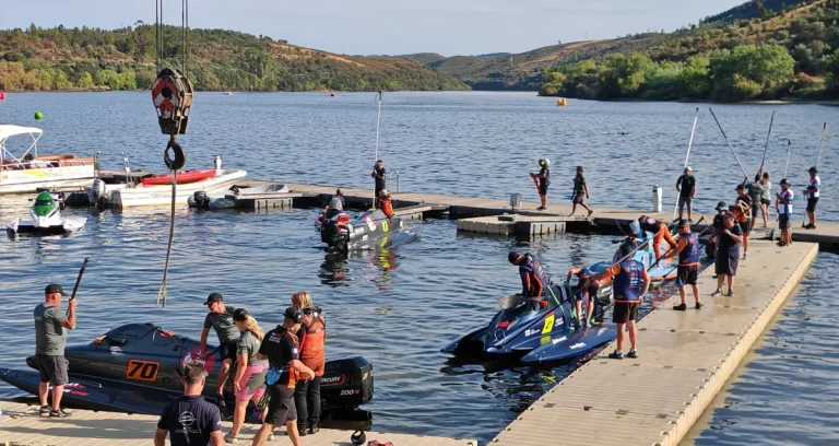 Boats being craned in and prepared on the dock at Vila Velha de Ródão ahead of qualifying