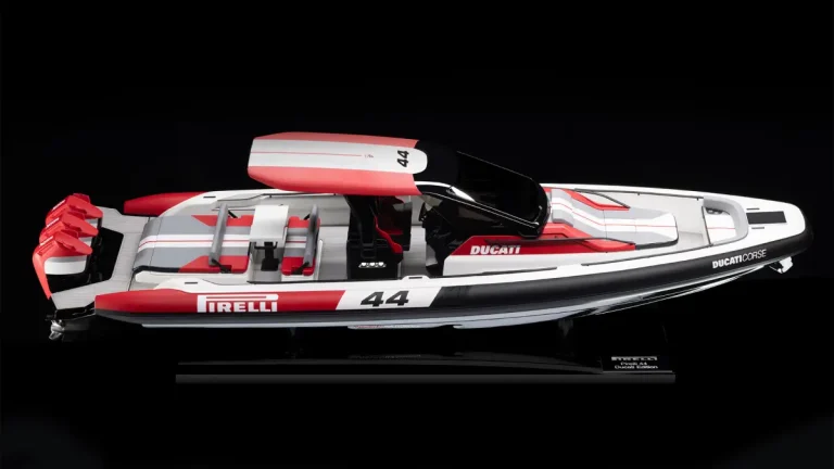 The PIRELLI 44 | Ducati Edition maxi-RIB, developed by Ducati, Pirelli and SACS Marine
