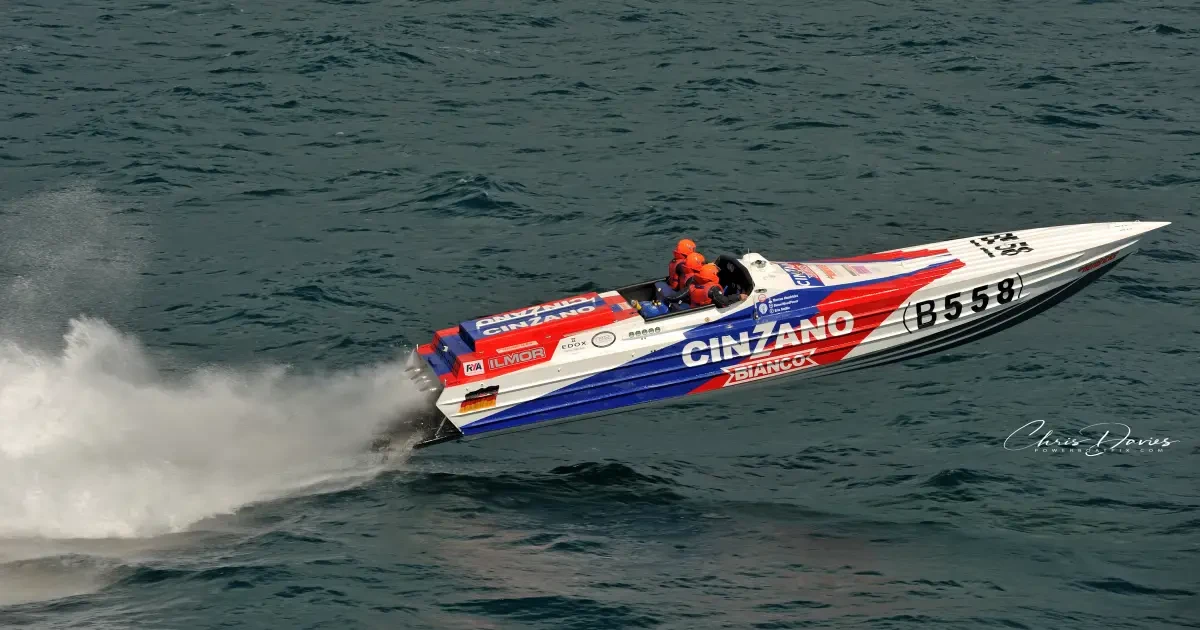Cinzano, race number 558, the two-time Cowes-Torquay-Cowes winning Class 1 boat designed by Don Shead, at speed