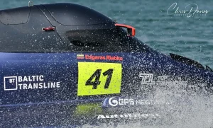 Edgaras Riabko's boat 41 throwing spray at Viverone, UIM F2 World Championship 2026. Photo: Chris Davies / Powerboatpix.com