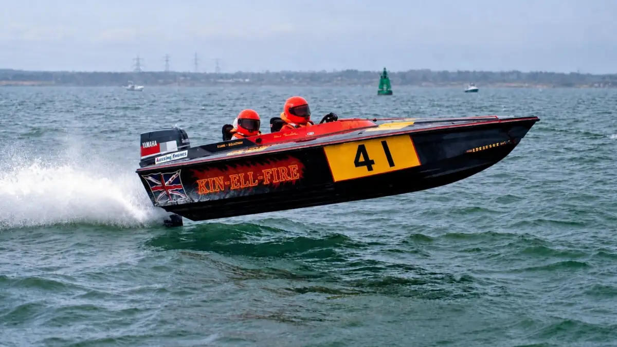 Brian Eastham's Phantom race boat Kin-Ell-Fire, number 41, at speed