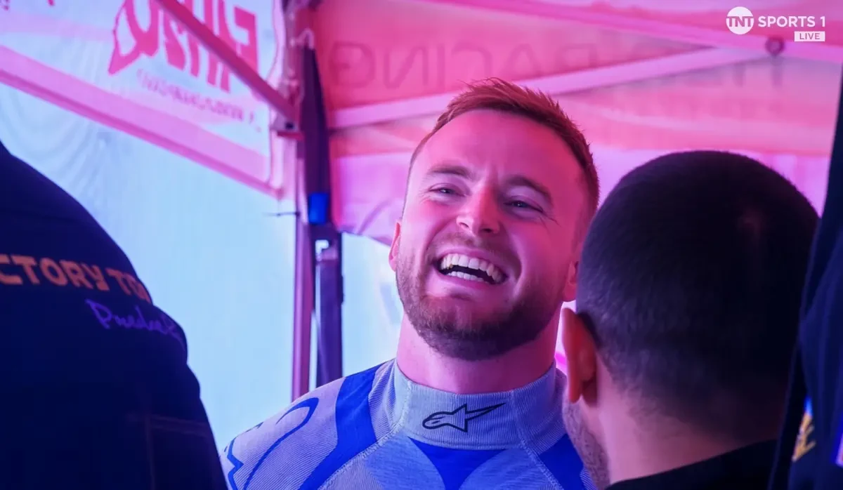 Alec Weckström smiles in the Victory Team pit tent at the F1H2O Grand Prix of Shanghai