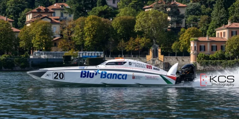 Blu Banca, number 20, the XCat of Serafino Barlesi and Joakim Kumlin, racing on Lake Como at the 2026 Centomiglia del Lario