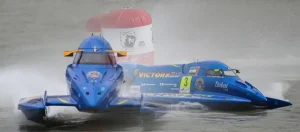 Victory Team boats 1 and 3 race side by side past a turn buoy at the F1H2O Grand Prix of Shanghai